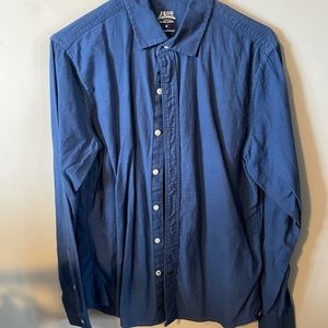 Men’s blue dress shirt